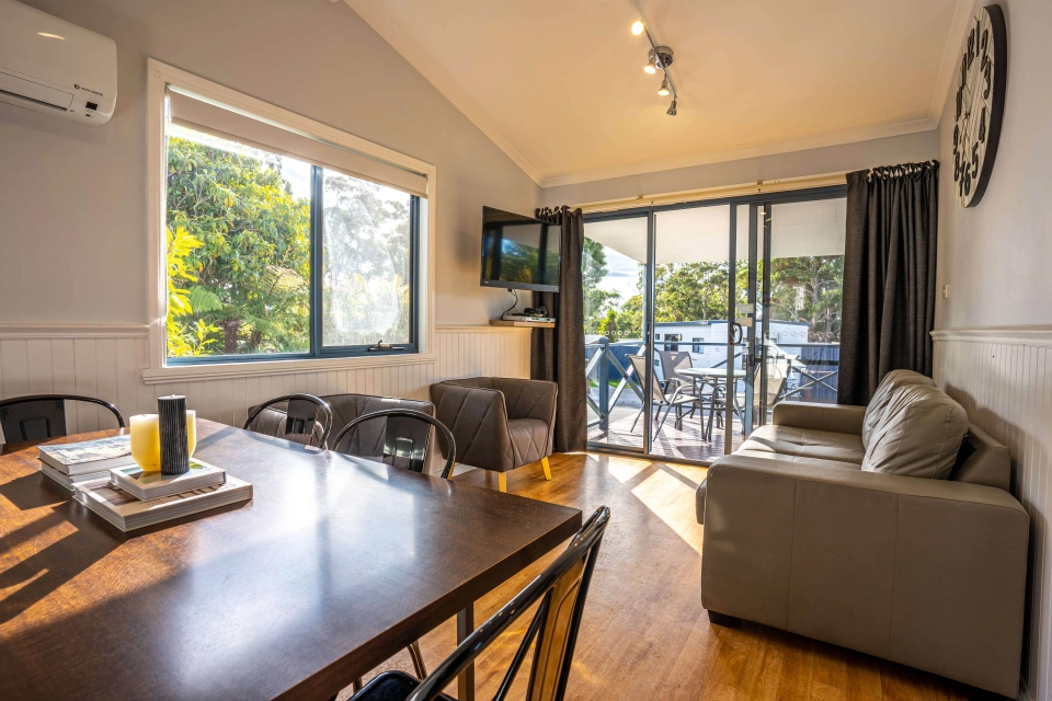 Family two bedroom cabin dining