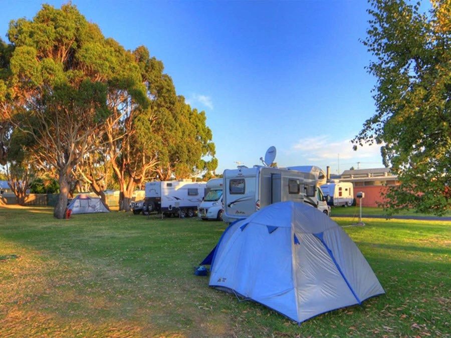 BIG4 Ulverstone Caravan Camping Unpowered Sites 900px Nov 18 0000